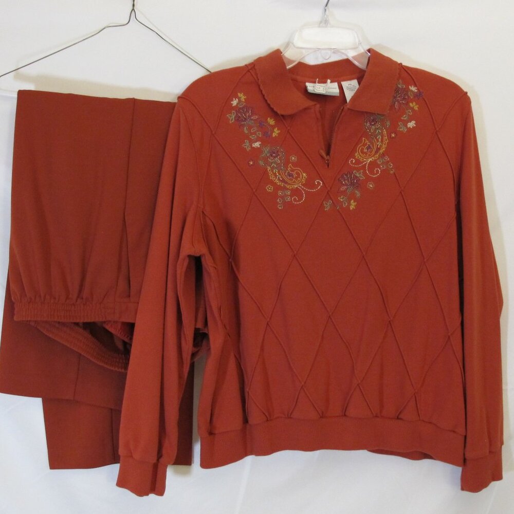 Alfred Dunner brick red 2-piece pant set PXL/18P